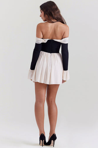 Stilla | Off Shoulder Kjole