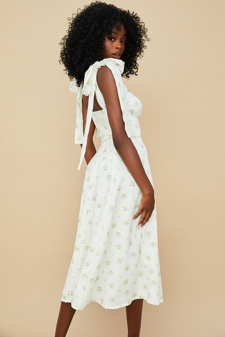 Stilla | Blomstret Midi Solkjole