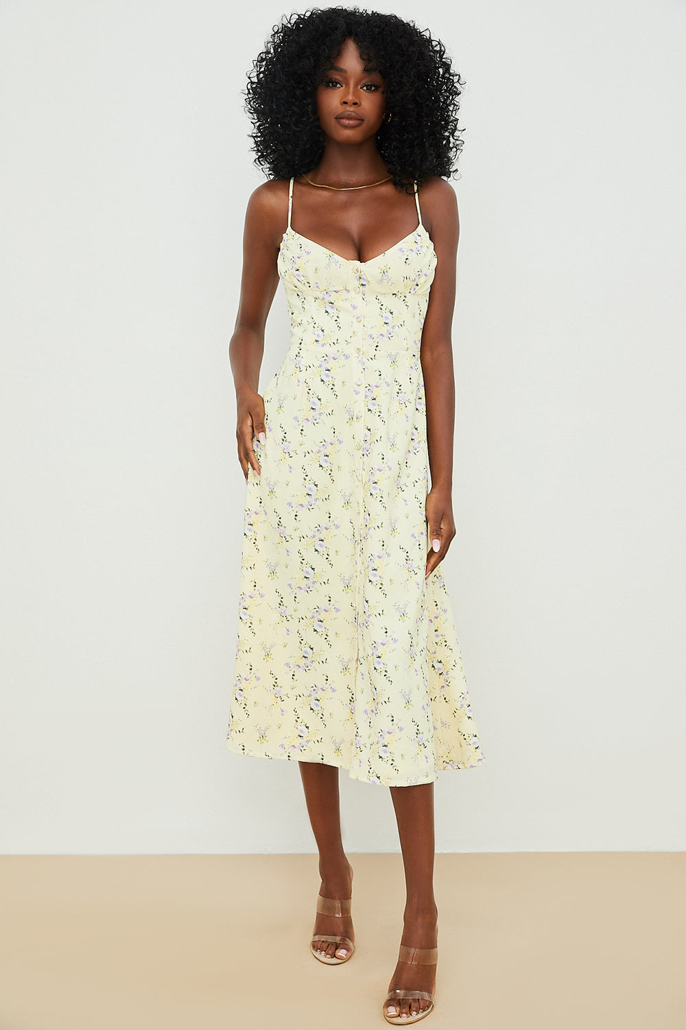 Stilla | Citronblomstret Midi Solkjole