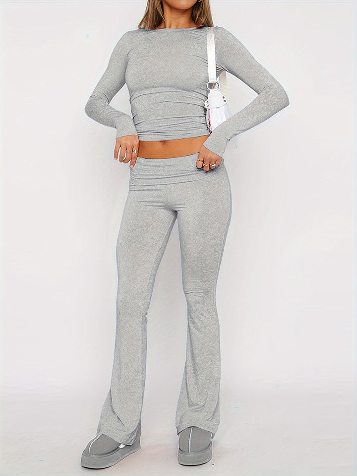 Stilla | Slim Fit Lounge-sæt Bestående Af En Crop-top Og Et Løst Skåret Bukser