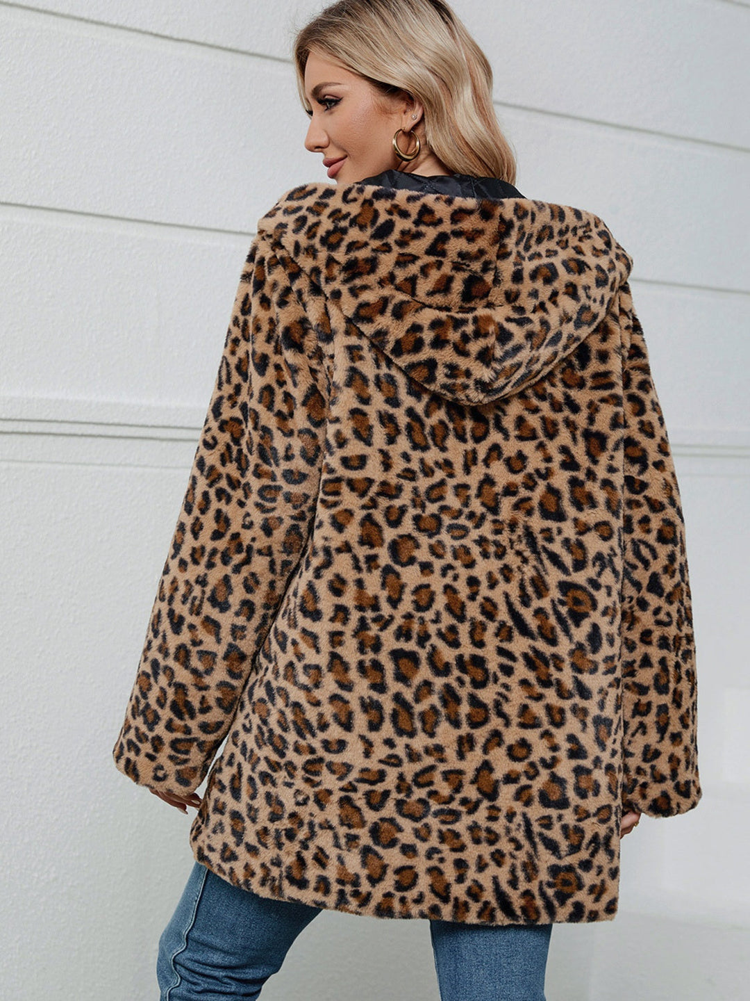 Stilla | Langærmede, Fuzzy Jakke Med Hætte og Leopardmønster