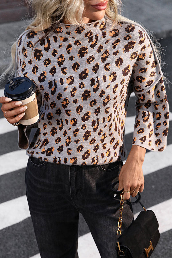 Stilla | Cozy Striktrøje med Leopardprint og Løs Rolledneck