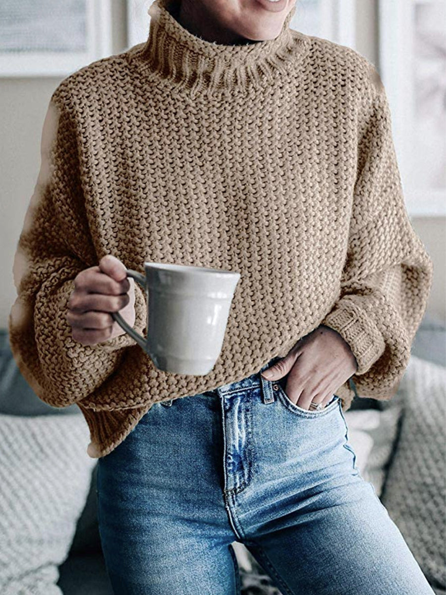 Stilla | Pullover med rullekrave og faldende skuldre