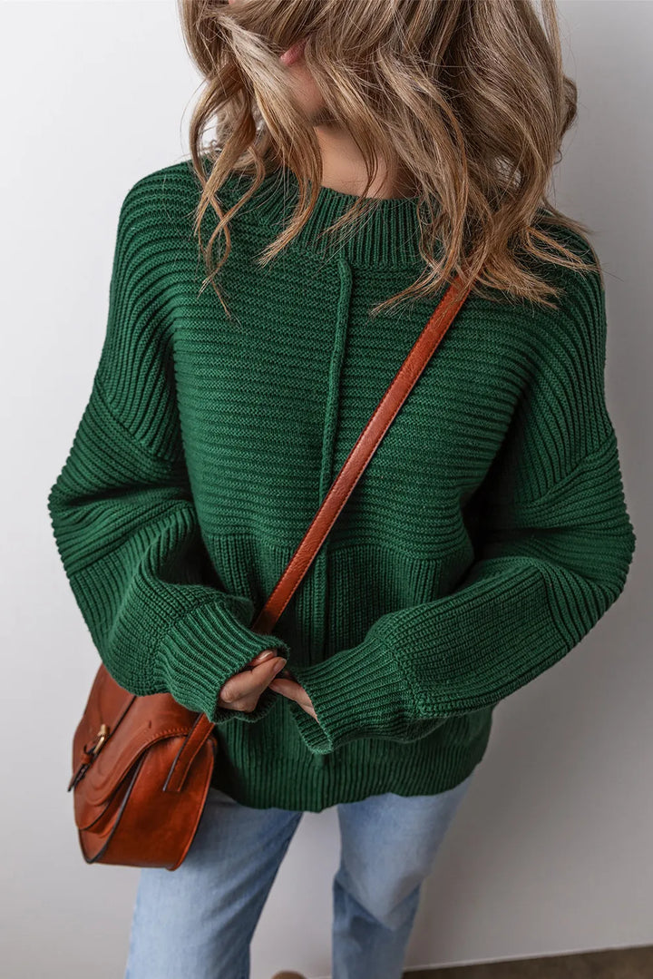 Stilla | Rundhalset Sweater med Dybte Skuldre