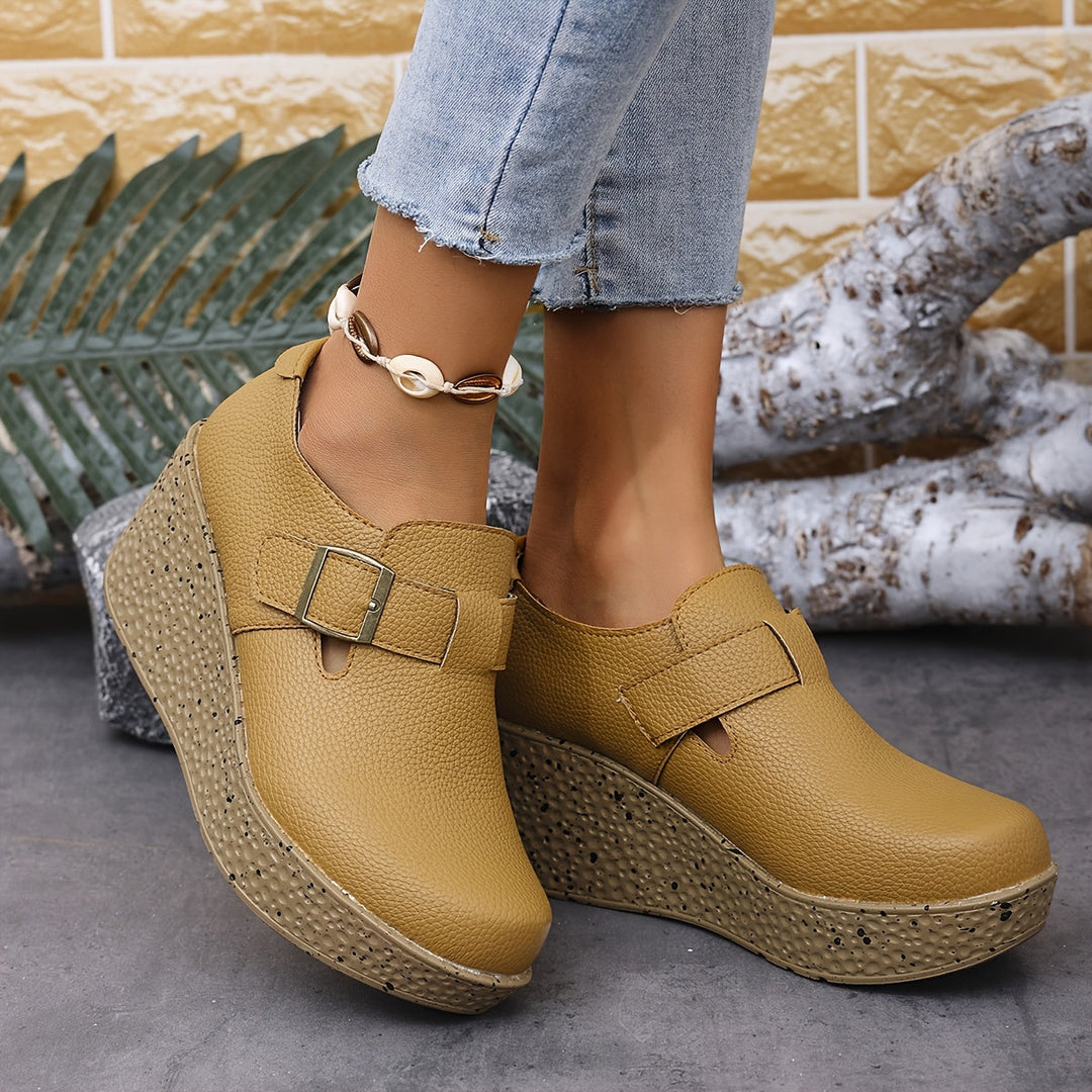 Stilla | Overdimensionerede Kilehælsandaler Komfortable Platform Sandals Med Spænde