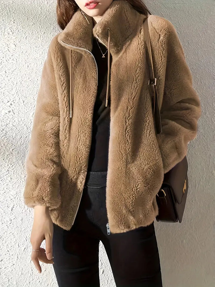 Stilla | Teddyjakke Plushfleece Oversize Pasform Høj Krave Lynlås Design