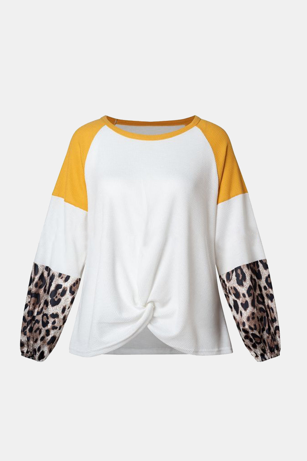 Stilla | T-shirt med farveblok vriddet og rund hals