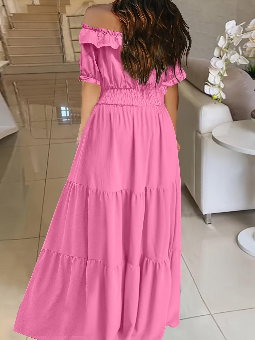 Stilla | Sommerkjole Med Bare Skuldre. Elegant Maxikjole Med Flæser