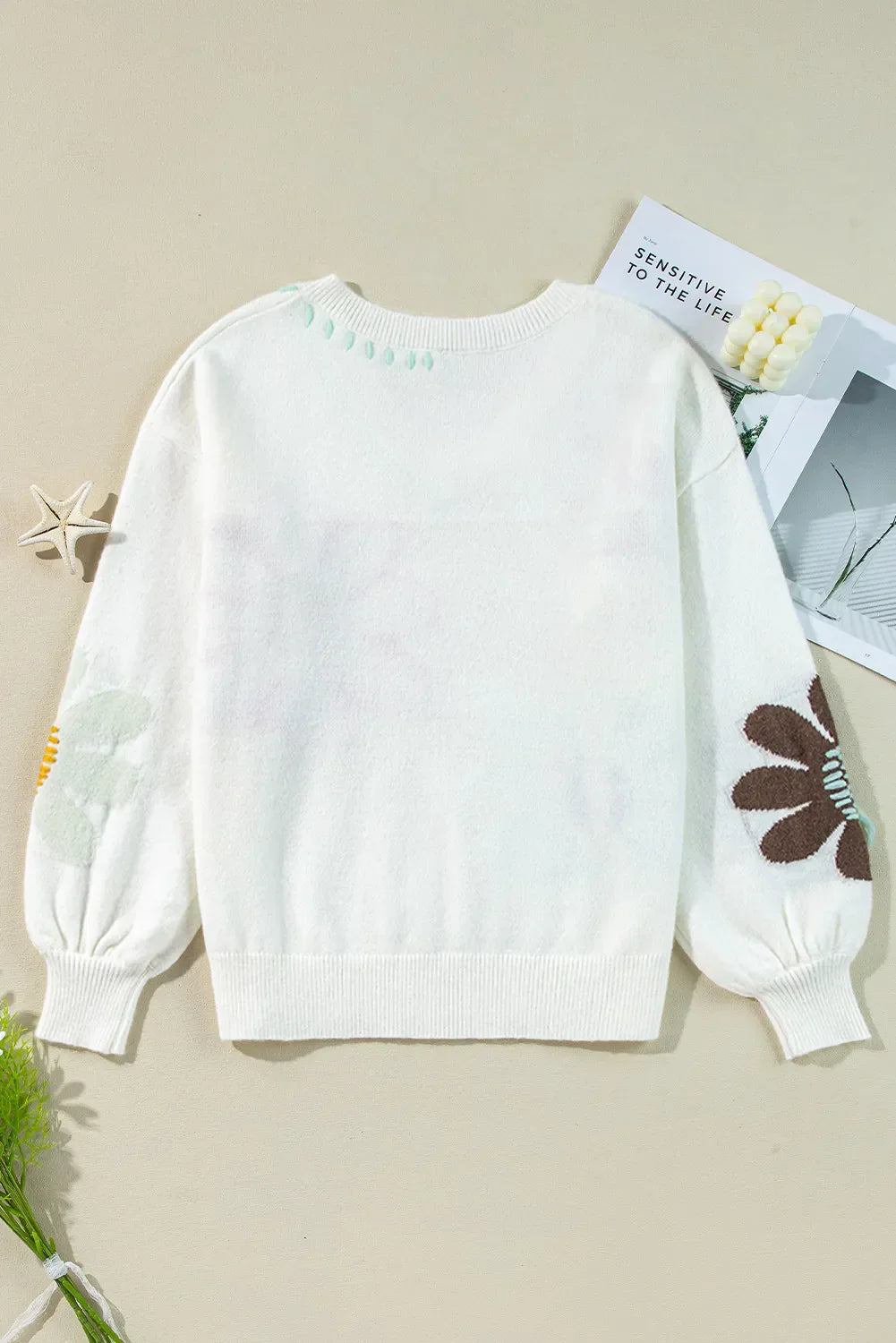 Stilla | Blomster Pullover Med V-udskæring og Nedsatte Skuldre