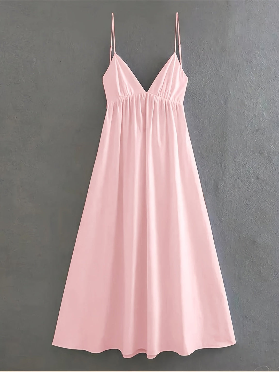Stilla | Maxi Kjole Uden Ryg Elegant Sommerkjole Med V-Hals, Spaghetti Stropper, Let Polyester