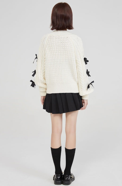 Stilla | Cardigan med Bue Detaljer