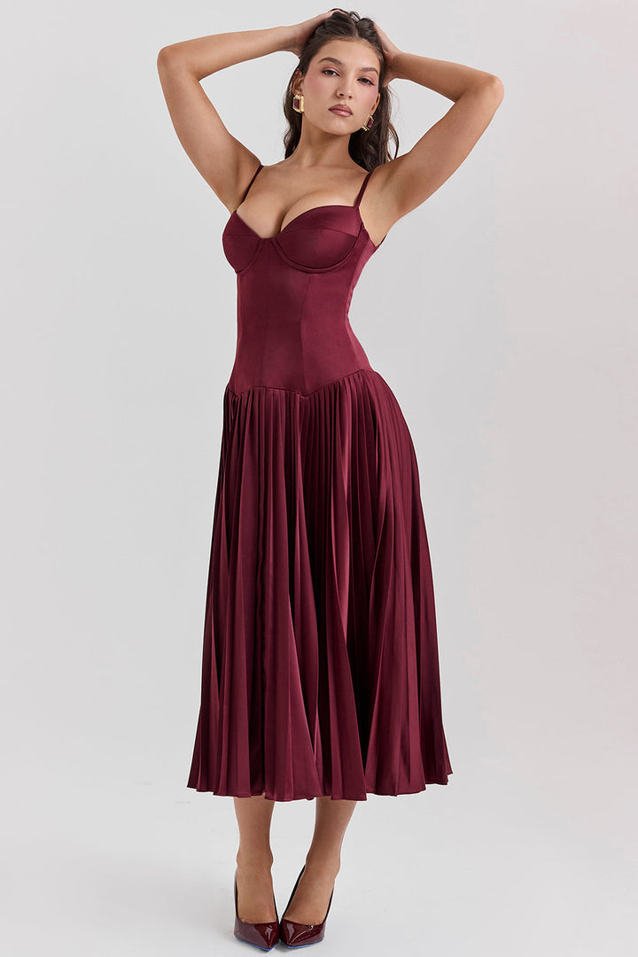 Stilla | Vin Satin Plisseret Midikjole