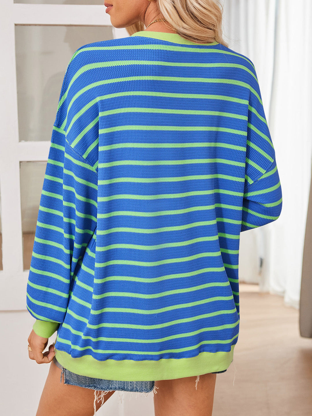 Stilla | Sweatshirt med lange ærmer i kontrasterende Lovelet stribe