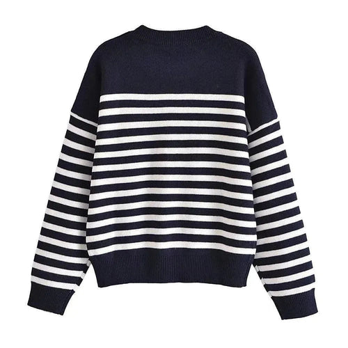 Stilla | Pullover Sweatshirts