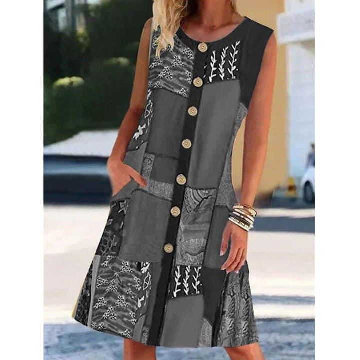 Stilla | Designerkjole Med Knapper