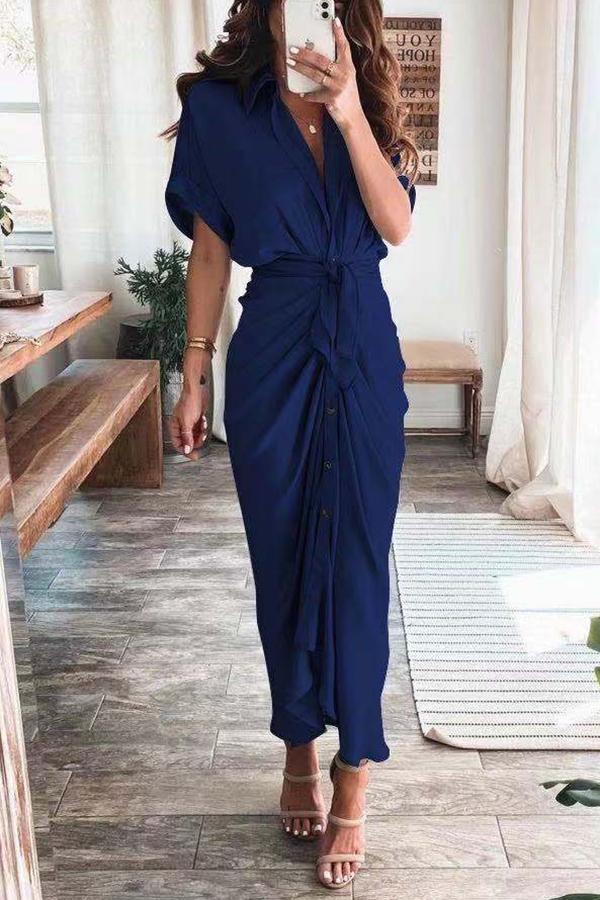 Stilla | Satin Kjole med Knapper og Voile