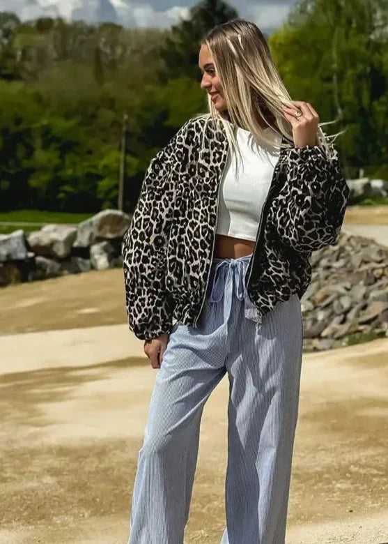 Stilla | Leopard Bomberjakke