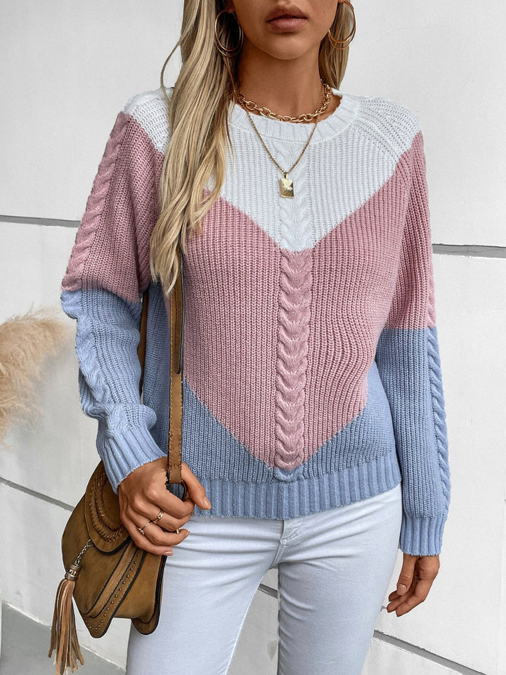 Stilla | Rundhalset Pullover Med Farveblok og Lange Ærmer