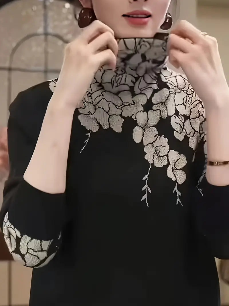 Stilla | Elegant strikpullover med rullekrave og blomstertryk