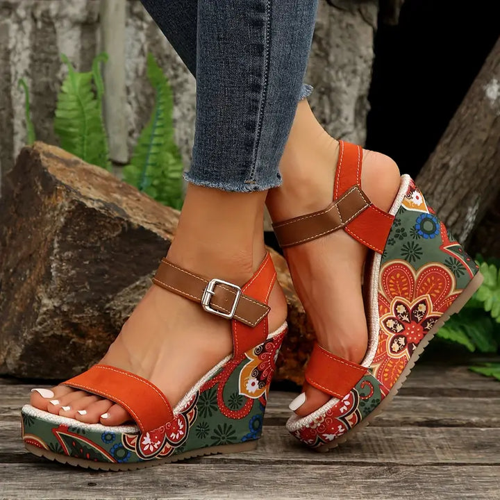 Stilla | Wedge Sandaler Med Blomsterprint Til Kvinder