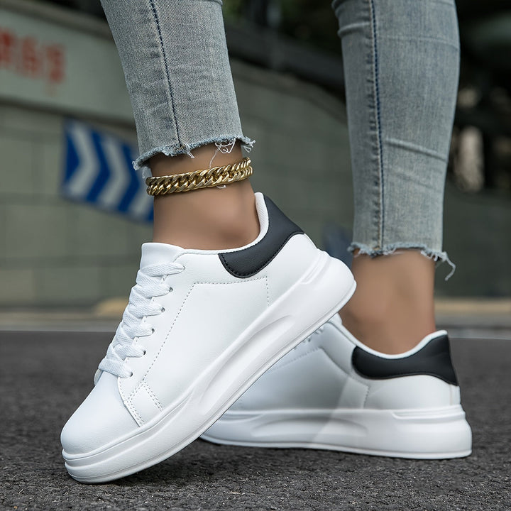 Dame Textil Sneakers med Rent Design & Behagelig Bærekomfort Skovae
