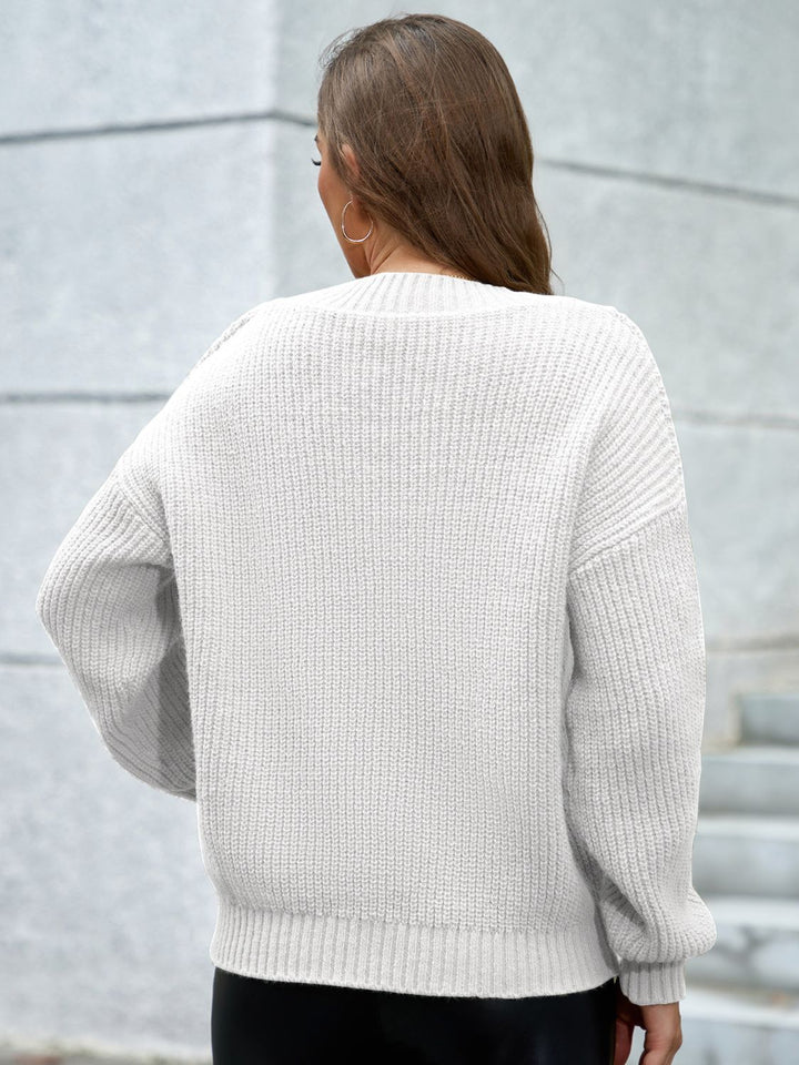 Stilla | Pullover med lange ærmer, V-udskæring og faldende skuldre