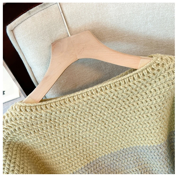 Stilla | Behagelig Plus Size Doven Dag Patch Farve Sweater