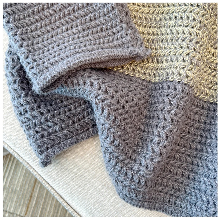 Stilla | Behagelig Plus Size Doven Dag Patch Farve Sweater