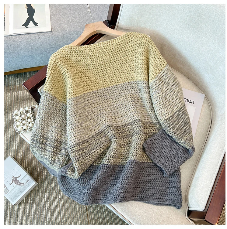 Stilla | Behagelig Plus Size Doven Dag Patch Farve Sweater