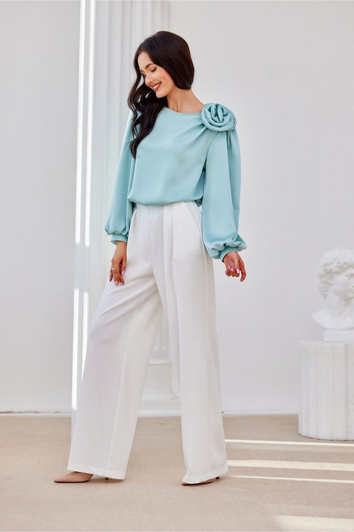 Stilla | Satin Bluse med Elegance