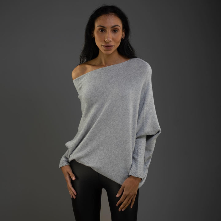 Stilla | Elegant Damepullover Med Skulderfri Ærmer
