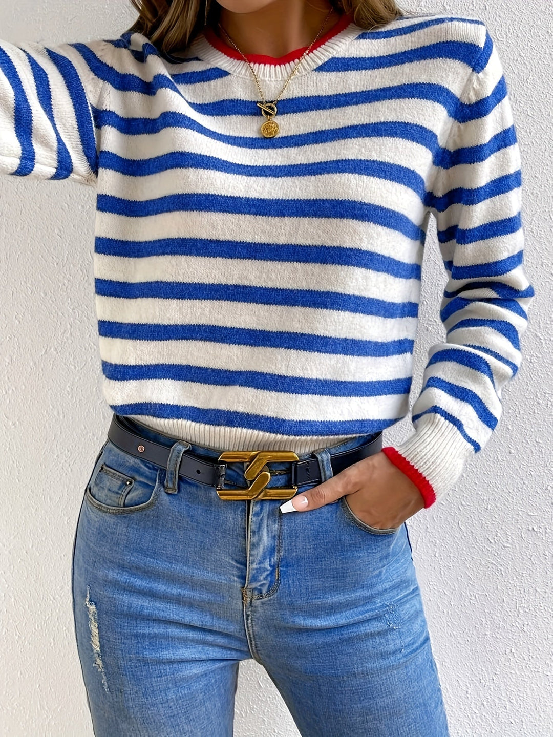 Stilla | Rundhals sweater med stribemønster