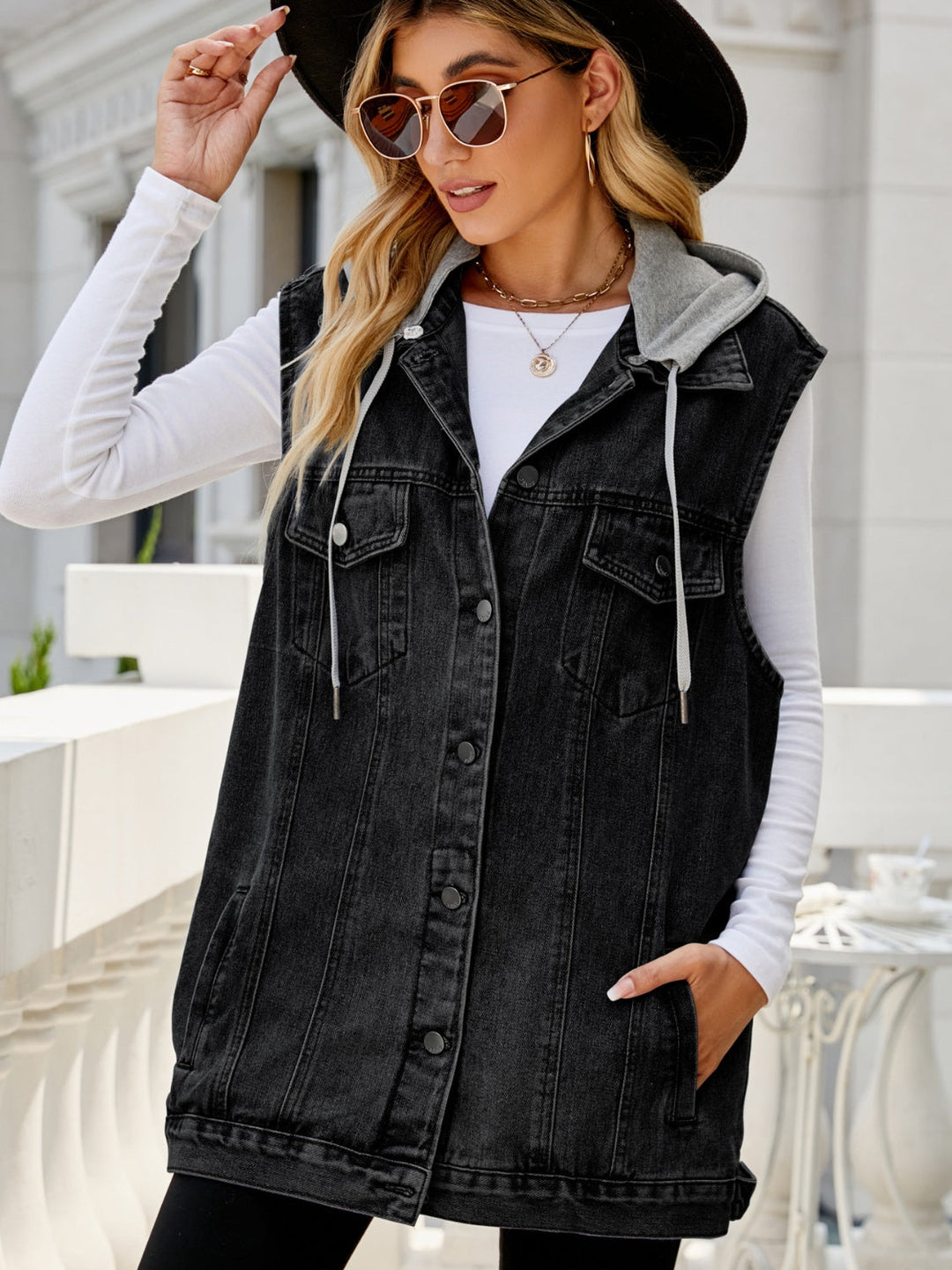 Stilla | Pocketed Button Up Uden Ærmer Denim Jakke