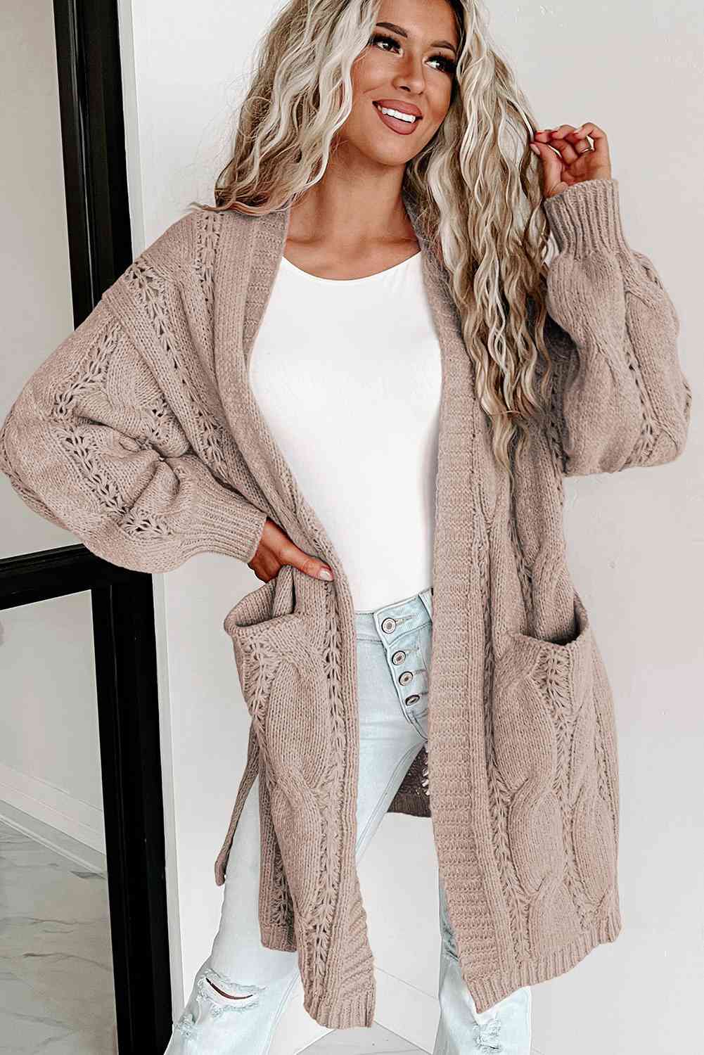 Stilla | Cardigan med skrå skuldre