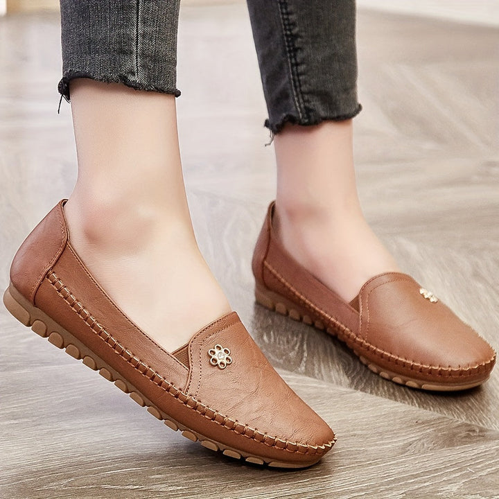 Stilla | Lette Dame Flade Loafers, Skridsikre Slip on Sko