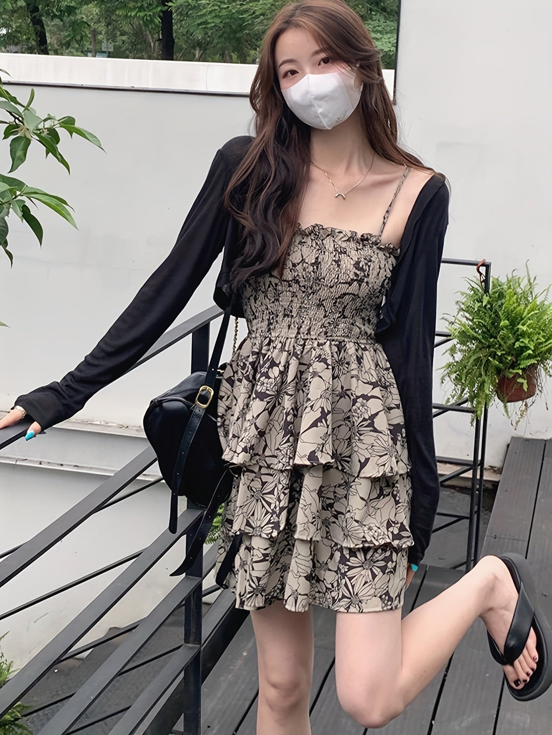 Stilla | Sommerkjole Med Blomsterprint Let Kjole Med Spaghetti Stropper, Slingback Stil