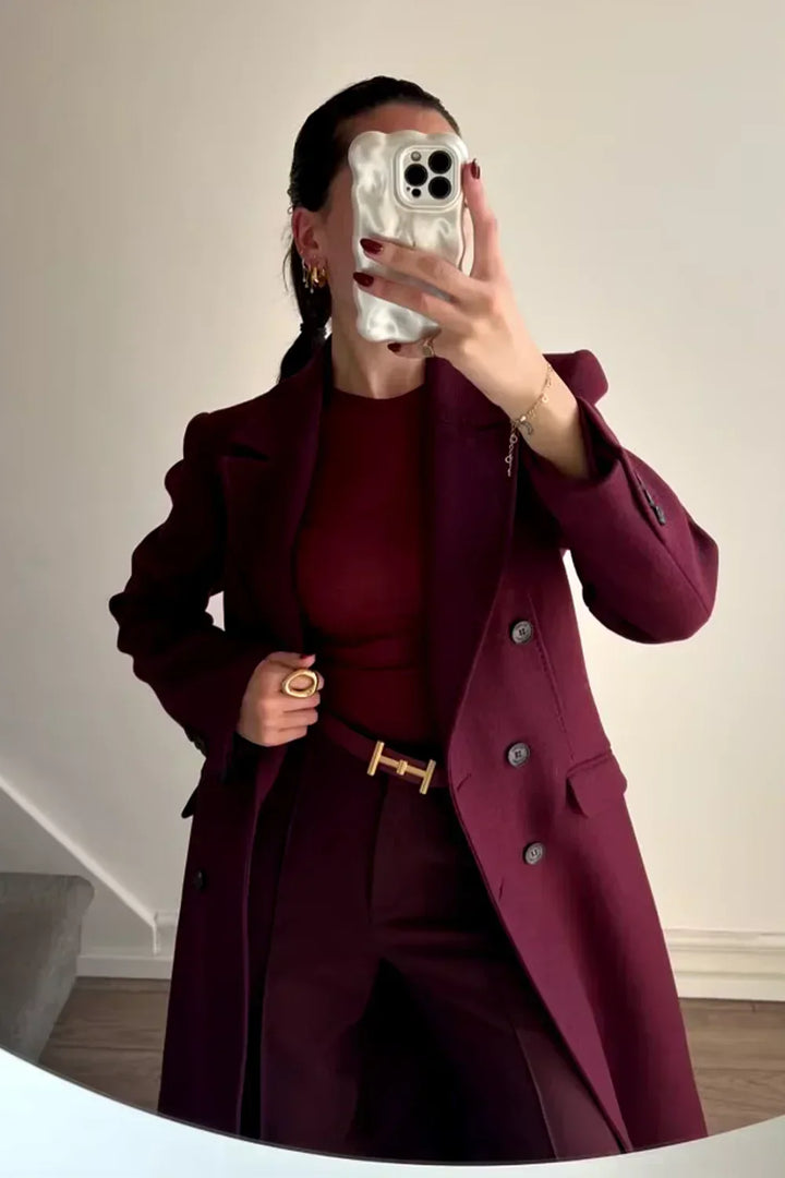 Stilla | Bordeauxfarvet jakke model