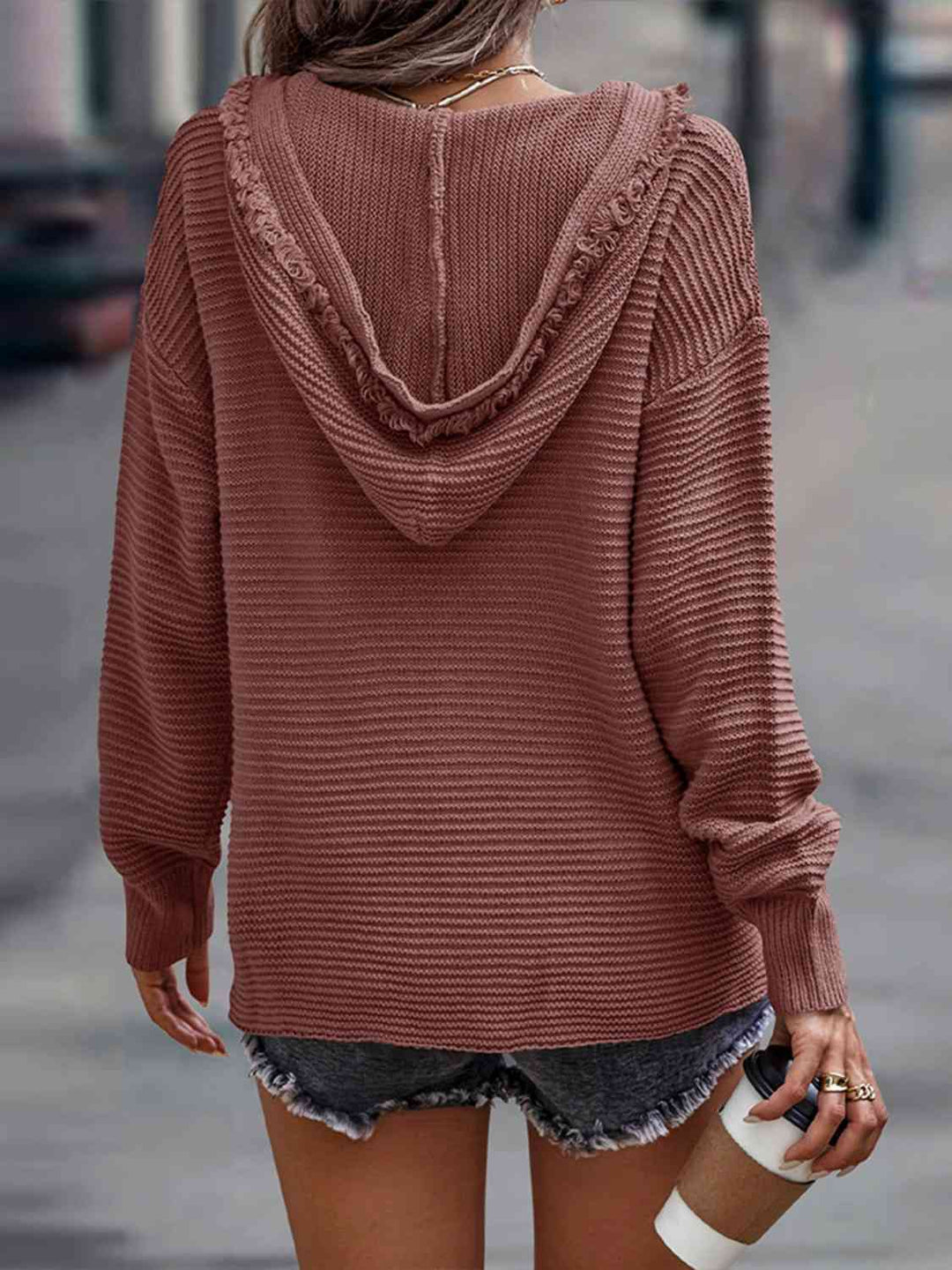 Stilla | Minimalistisk sweater med trendy touch