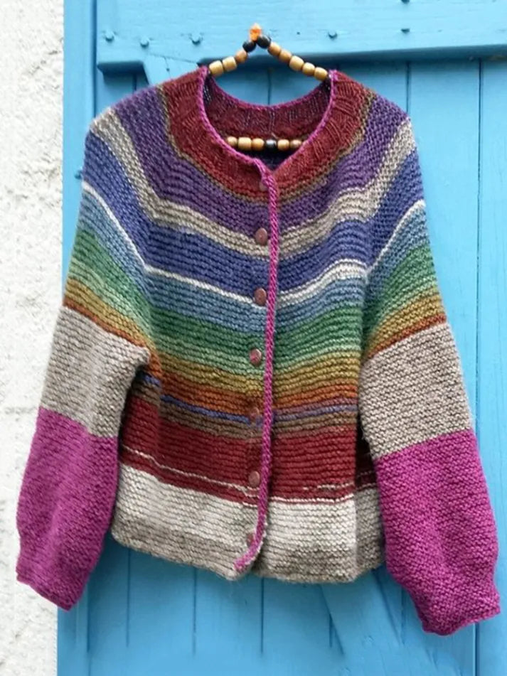 Stilla | Varmer islandske pullover med vintage regnbueknapper
