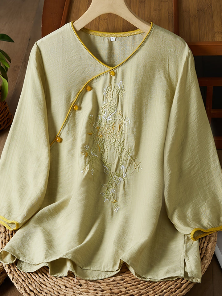 Stilla | Linned Damebluse 3/4 Ærmer, Perlemorsknapper Og Broderier, Retrostil Med Gennemsigtigheder