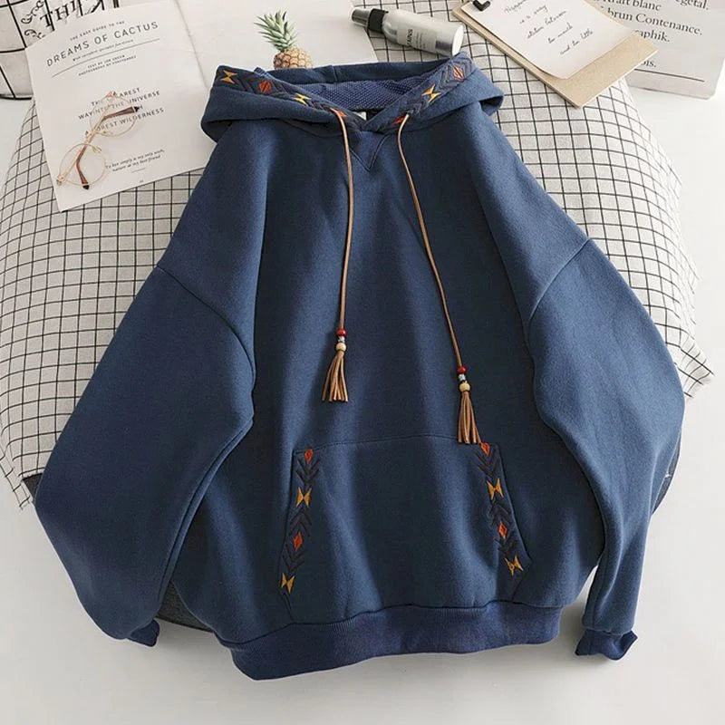 Stilla | Løs Strikpullover med Enkel Elegance