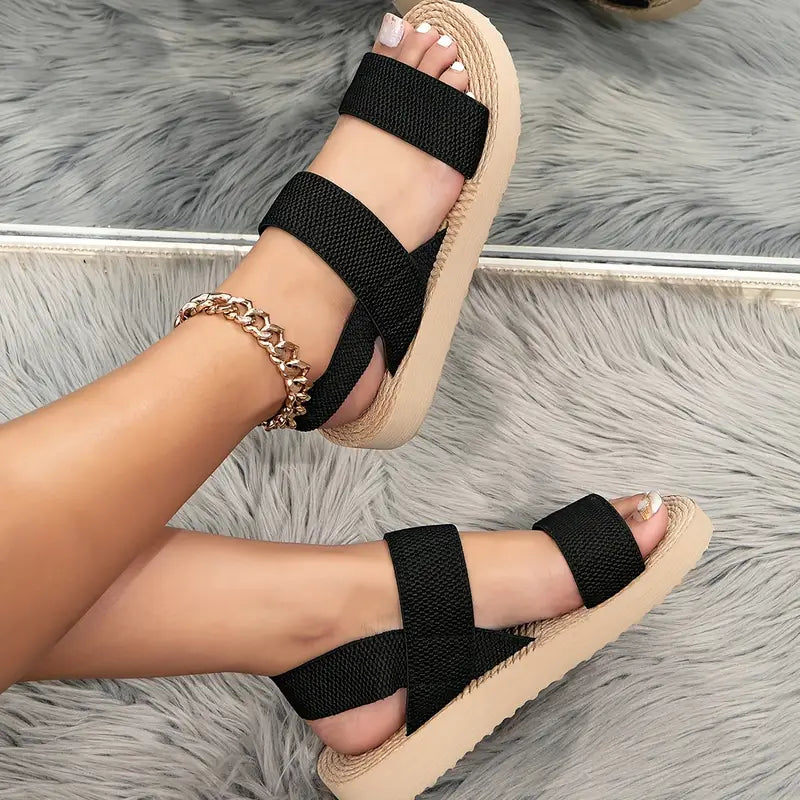 Stilla | Sandaler Med Kile Komfortable Sommer Sko På Platform Med Ankelrem