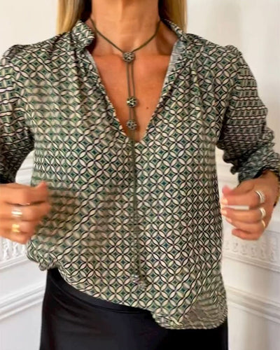 Stilla | Casual Bluse med Geometrisk Tryk og V-udskæring