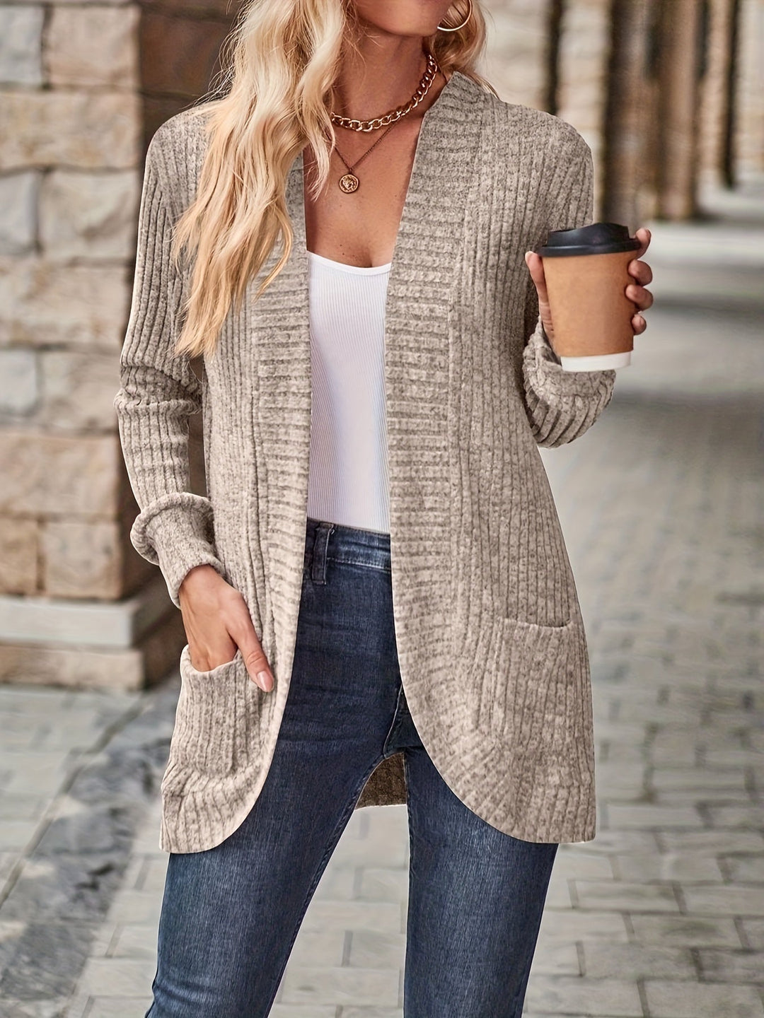 Stilla | Trendy og klassisk designet sweater