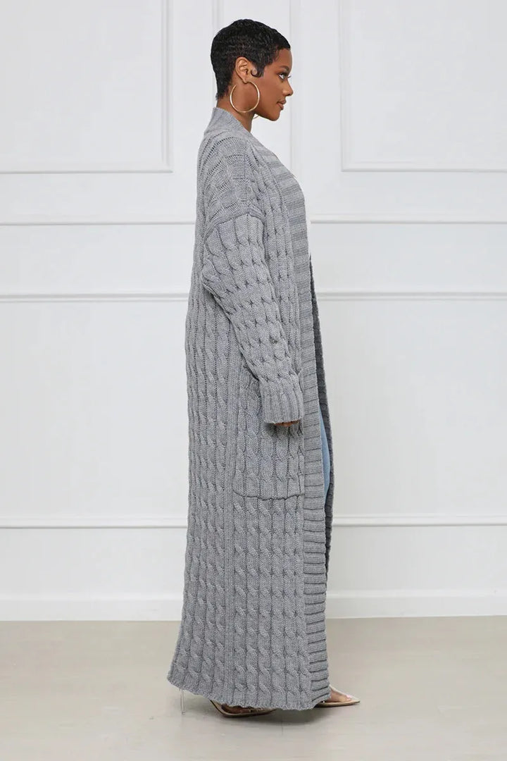 Stilla | Lang Strikmanteau til Elegance