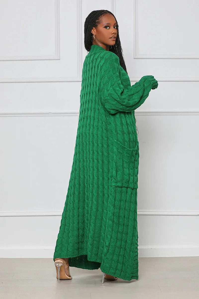 Stilla | Lang Strikmanteau til Elegance