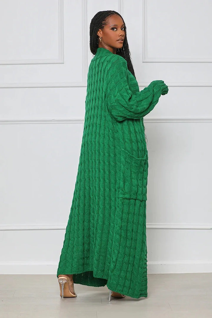 Stilla | Lang Strikmanteau til Elegance