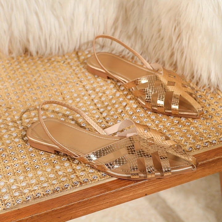 Stilla | Elegant Sandaler Lavet Af Metalisk Materiale, Stilfulde Sommer Sko Guld Farve