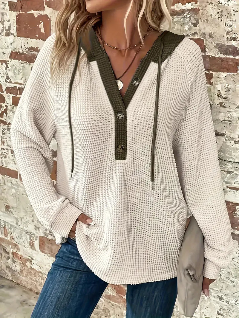 Stilla | Blokfarve Og Knapliste, Behagelig Hoodie Med Snøre