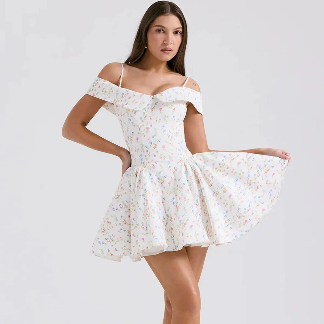 Stilla | Off Shoulder Blomsterprint Mini Kjole Hvid